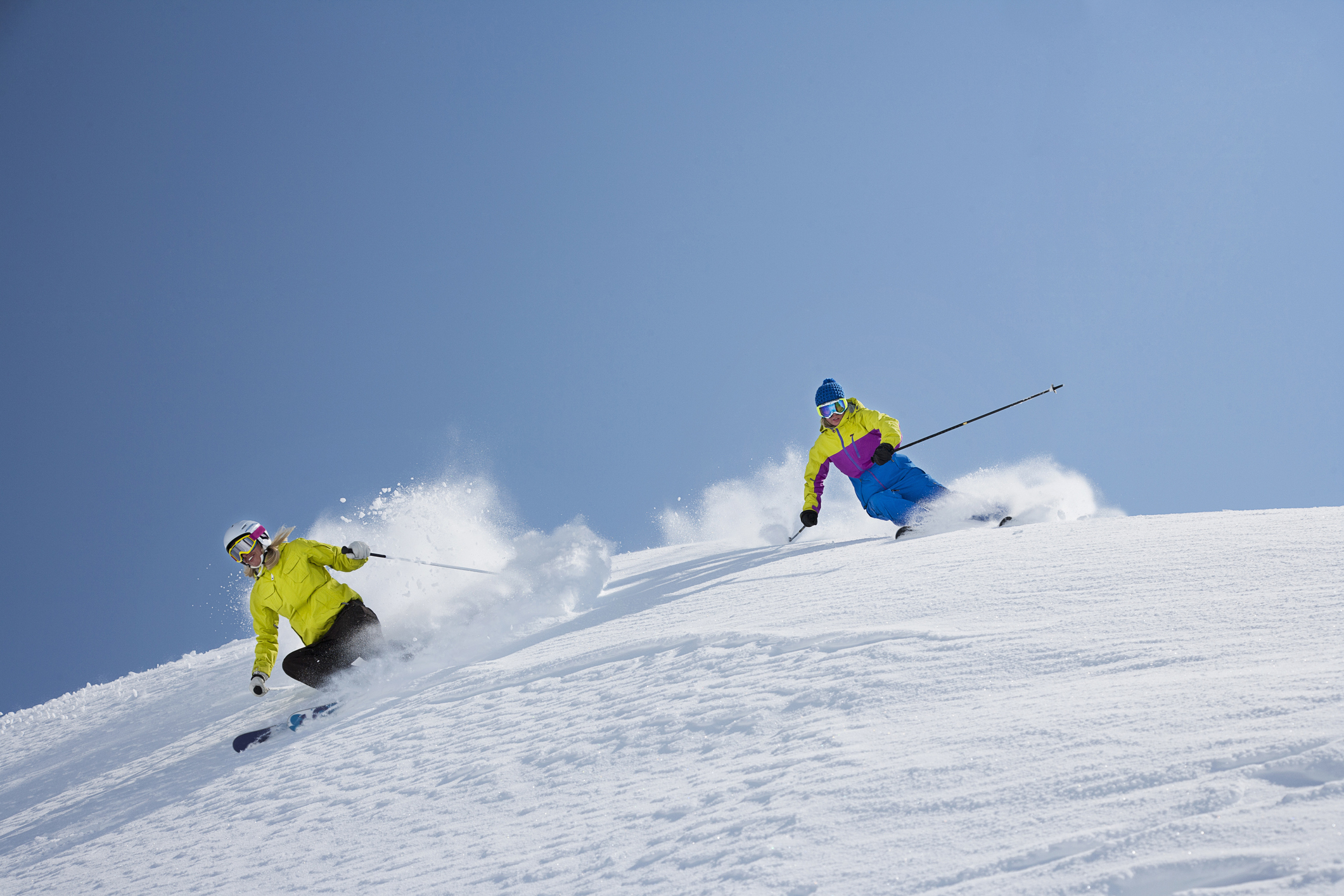 スキーウェアをサロモンで選ぶならこれ。メンズ・レディース・キッズ 